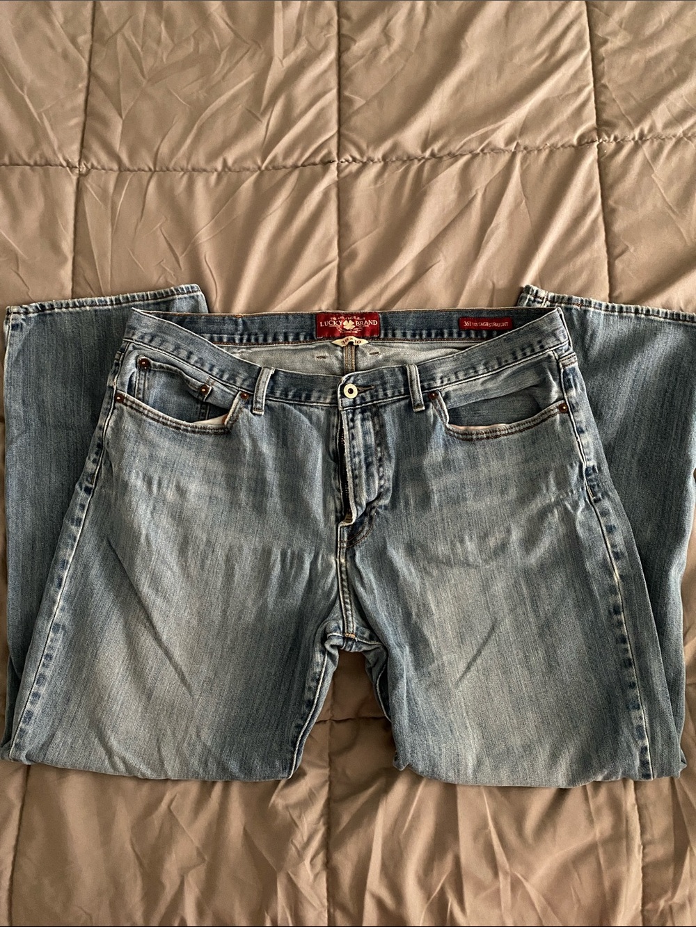 Lucky Men's Light Blue 361 Vintage Straight Fit Denim Jeans - 38x30